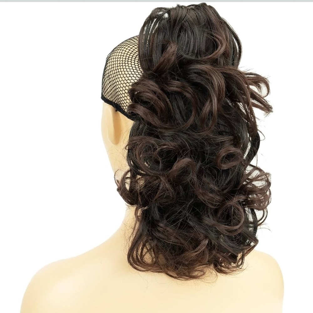 NWOT IMISSU Ponytail Curly Hair Extension Claw Clip Color Black Ombre Brown